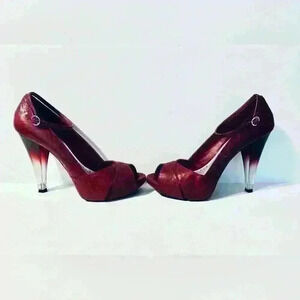 BCBGirls Ruby Red Rugged Patent Leather with Ombré Heels. Women’s Size 10